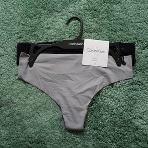Calvin Klein Thong Set